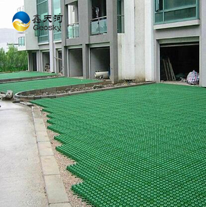 แผ่นปูหญ้า HDPE สีเขียวขนาด 38 มม. เป็นมิตรกับสิ่งแวดล้อม สำหรับทางเดินรถยนต์และลานจอดรถแบบซึมน้ำได้ - Product Image 5