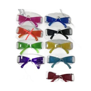 Gafas transparentes antiniebla para niños, gafas protectoras de plástico, protección ocular deportiva a prueba de polvo y viento - Product Image 5
