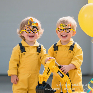 Lunettes en papier à thème véhicule de chantier jaunes, accessoires photo pour fête, décorations d'anniversaire, mode dessin animé en plastique et papier - Product Image 1