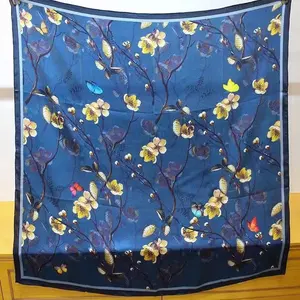 Foulard en soie 100% doux imprimé Double face, mouchoir Floral, Bandana, écharpe de cou, châles pour femmes, vente en gros, écharpes en soie carrées d'été