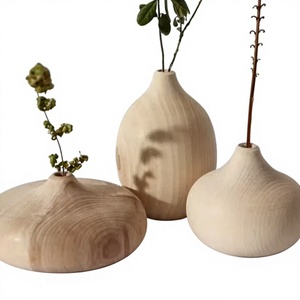 Vase de table en bois fait main, design minimaliste, matériau naturel écologique, diamètre 4-6 pouces, porte-fleurs décoratif - Product Image 3