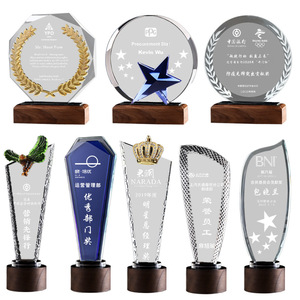 Wholesale HDW Brand Custom Logo Handmade Portable Irregular Shape K9 Crystal Trophy Glass Award UV/Laser Engraving Mascot/Folk