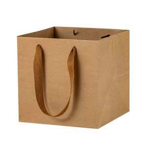 Sac en papier kraft d'emballage carré, sac de magasinage pour magasin de vêtements, sac cadeau en papier, sac en papier personnalisé avec logo - Product Image 6