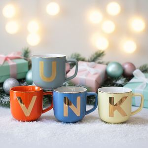 Taza <span class=keywords><strong>de</strong></span> <span class=keywords><strong>Café</strong></span> <span class=keywords><strong>de</strong></span> Cerámica con Letra Dorada y Logotipo Personalizado, Taza <span class=keywords><strong>de</strong></span> Porcelana con Iniciales Personalizadas <span class=keywords><strong>de</strong></span> 350 ml, Apta para Lavavajillas y Microondas, Reutilizable para el Hogar o Cafetería - Product Image 1