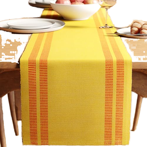 Chemins de table en coton tissé imprimés étoiles et lunes dorées pour décorations de table de fêtes à la maison et à l'hôtel - Product Image 1