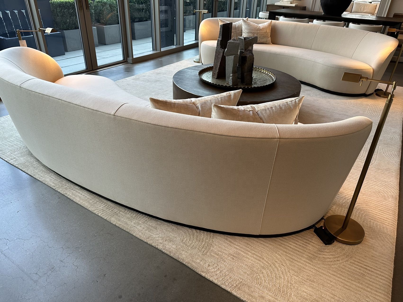 Factory Direct Sale American Design Fabric Material High Quality Couch Modern Comfortable Soft Living Room Sofa