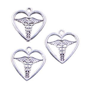 Breloques <span class=keywords><strong>Cœur</strong></span> <span class=keywords><strong>Symbole</strong></span> Médical Caducée 25x25mm, Fabrication Artisanale, Pendentifs Vintage Couleur Argent Tibétain, DIY pour Bracelet et Collier - Product Image 1