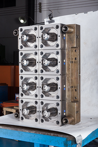 Ajouter au panier Molde De Pared Delgada Con Sistema Automatico De Etiquetado Dentro De Molde - Product Image 4