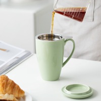 Tasse à thé en céramique de bonne qualité, cadeau d'affaires moderne, ensemble avec couvercle infuseur et soucoupe