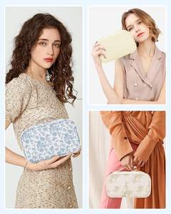 Bolsa de Maquillaje Floral Pequeña, Portátil, de Doble Capa, con Compartimento para Brochas, para Viajes y Artículos de Aseo - Product Image 5