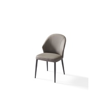 Chaise de salle à manger de style nordique moderne et luxueuse avec structure en métal et revêtement en cuir PU pour la maison, l'appartement, l'hôtel, le restaurant