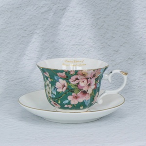 Tasse et soucoupe à café en porcelaine fine dorée personnalisées de luxe, style <span class=keywords><strong>royal</strong></span>, élégantes tasses en céramique de Dubaï avec soucoupe pour le thé de l'après-midi - Product Image 5
