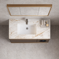 Meuble-lavabo flottant haut de gamme avec éclairage d'ambiance intégré, lavabo, miroir lumineux et design élégant avec finition dorée