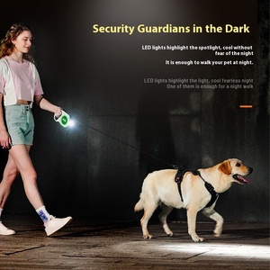 Cuerda de tracción telescópica para exteriores con luz LED de 5m, patrón sólido acolchado automático, Correa grande para perros y gatos con decoración de cintas - Product Image 5