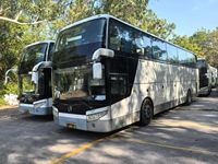 Yuton 50 ~ 60 sièges d'occasion pour les voyages longue distance Autobus urbains Autobus touristiques adaptés au transport automobile personnalisé