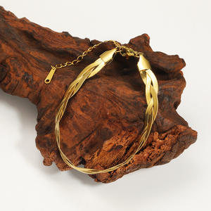 L'Europe et les États-Unis transfrontalier ins personnalité tressée trois corde tempérament titane <span class=keywords><strong>acier</strong></span> épais chaîne bracelet nic - Product Image 2