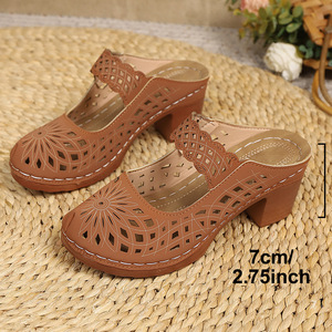 รองเท้าส้นเตี้ยแบบสวม รุ่นใหม่สำหรับฤดูร้อน ไซส์ใหญ่ ส้นหนา ปิดนิ้วเท้า สำหรับผู้หญิง - Product Image 6