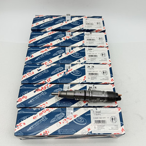 Diesel brandstofinjector 0445120177 voor Cummins motor QSB4.5 QSB6.7 5254261 <span class=keywords><strong>injector</strong></span> 0445120369 0445120123 0460424255 0445120161 - Product Image 1
