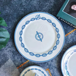 Vente flash : Ensemble de 2 assiettes en porcelaine de luxe nordique, blanc et bleu, pour restaurant, avec boîte cadeau - Product Image 5