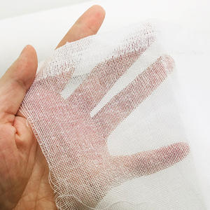 ผ้าก๊อซทางการแพทย์แบบม้วน รันนัน ขนาด 82x1000 ซม. สำหรับทำแผลผ่าตัด ดูแลบาดแผล ผ้าพันแผลสีขาว ใช้ครั้งเดียว - Product Image 1