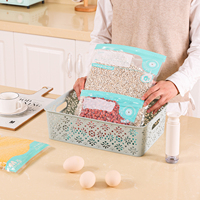 Sacs de rangement réutilisables en matériau peva amélioré avec mini pompe à vide à compression automatique scellant pour cuisine et usage domestique