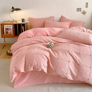 Ensemble de <span class=keywords><strong>couette</strong></span> et housse de <span class=keywords><strong>couette</strong></span> boule de <span class=keywords><strong>loup</strong></span> quatre pièces personnalisées 200TC motif solide tissé avec drap et taie d'oreiller - Product Image 3