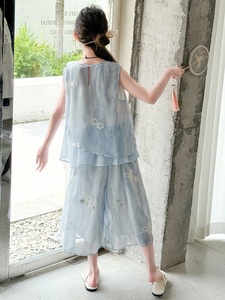Nuovo Completo Estivo per Bambine in Stile Cinese, Due Pezzi Senza Maniche, Traspirante e Casual - Product Image 6