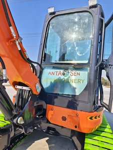 Mini-excavatrice d'occasion Kubota U55-4 d'origine japonaise, mini-excavatrice Kubota de 5,5 tonnes, mini-engin de chantier Kubota 55 à vendre - Product Image 6