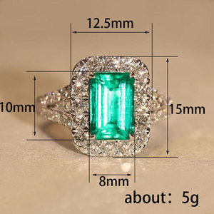 Anello vintage con smeraldo quadrato per donna, elegante gioiello da anniversario - Product Image 4