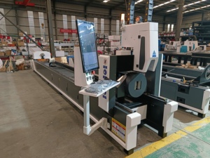 Guangjie Guangjie 2460 Bibo Guangjie Gj6024 Laser à fibre 1,5 kW 3 axes à refroidissement par eau, compatible PLT, pour découpe de métaux de haute précision en forme de D - Product Image 5