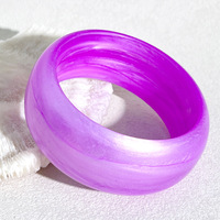 Pulseras y Brazaletes de Acrílico Transparente Brillante con Diseño de Vetas de Seda Suave y Efecto Pastel Caramelo, Joyería de Moda 2027, Brazalete Ancho de Resina Gruesa