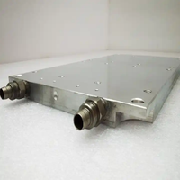 Dissipateurs thermiques de refroidissement liquide en aluminium Dissipateur thermique à plaque froide refroidi par eau Refroidisseur de laboratoire à friction et remuage Coupe personnalisée