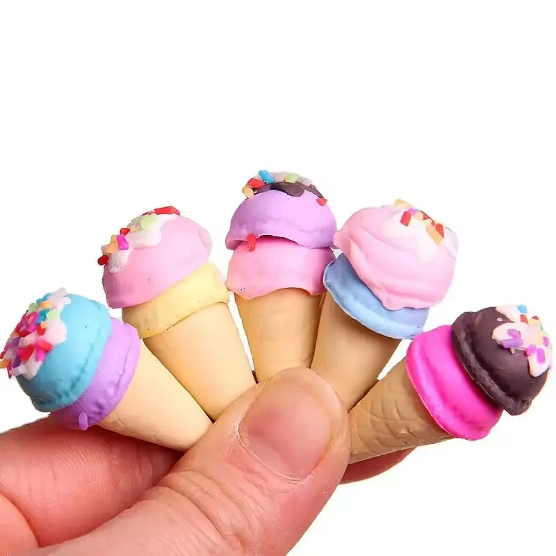 Miniatura 3D cono de arcilla suave helado DIY teléfono móvil belleza resina accesorios dibujos animados Llavero casa de muñecas juguetes escultura