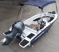 Bateau de pêche en alliage d'aluminium confortable et économique pour 6 à 8 passagers, idéal pour les sports nautiques fluviaux et la navigation, avec coque en PVC et garde-corps soudés.