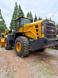 Used SDLG L956F Wheel Loader 5 Ton Rated Load Cummins Engine Front Loader High Quality Low Hours Motor Bearing in Shanghai Yard - Product Image 3