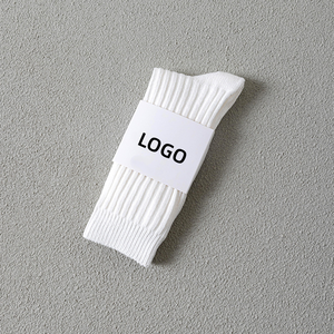 Calcetines Deportivos Casuales de Algodón Premium con Logo Personalizado al por Mayor <span class=keywords><strong>JINGOU</strong></span> 2026, Calcetines Cortos Transpirables, MOQ Bajo - Product Image 3