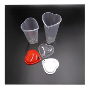 16oz <span class=keywords><strong>a</strong></span> <span class=keywords><strong>Forma</strong></span> <span class=keywords><strong>di</strong></span> <span class=keywords><strong>Cuore</strong></span> Tazza <span class=keywords><strong>di</strong></span> Plastica Con Coperchio - Product Image 1