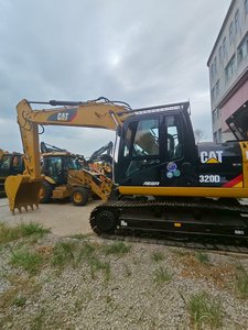 Pelleteuse d'occasion Caterpillar 320D2L pour la construction de mines, dotée de composants de roulement de pompe à boîte de vitesses - Product Image 5