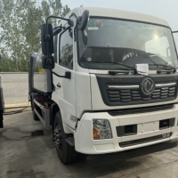Camion à ordures compacteur Dongfeng Kinland VR 4x2 fiable pour les services d'assainissement multi-villes, volume de carrosserie personnalisable