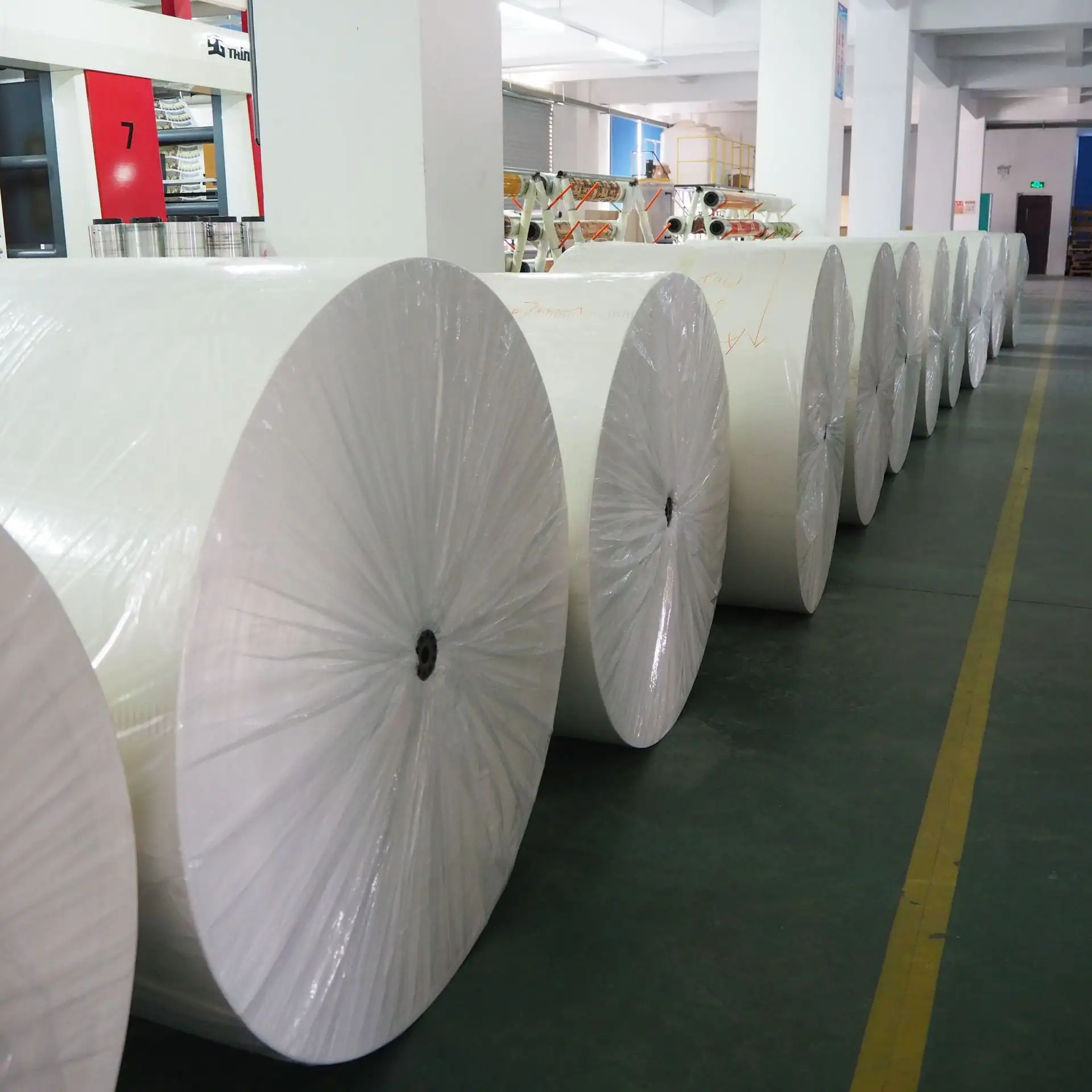 Kertas Qiang Qiang penjualan laris bahan mentah kertas berlapis PE untuk pembuatan cangkir kertas