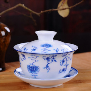 Blue und White Large Ceramic Gaiwan 3.8 Inch Tea Bowl Kung Fu Tea Set Gaiwan With 180ml - Product Image 6
