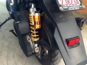 โช้คอัพหลังมอเตอร์ไซ<span class=keywords><strong>ค</strong></span>์ไต้หวัน Jinzhan รุ่นที่ 4 สำหรับ NMAX155/XMAX/<span class=keywords><strong>PCX</strong></span> พร้อมระบบปรับความห<span class=keywords><strong>น</strong></span>ืด Olyns - Product Image 2