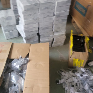 Línea de detección de pastillas de freno de piezas automotrices genuinas al por mayor A2741508602 para <span class=keywords><strong>Mercedes</strong></span> <span class=keywords><strong>Benz</strong></span> en Stock <span class=keywords><strong>AMG</strong></span> GT S 63 <span class=keywords><strong>AMG</strong></span> CLS <span class=keywords><strong>350</strong></span> - Product Image 4