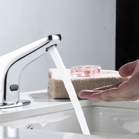 Robinet d'eau automatique sans contact avec capteur pour salle de bains Morden à prix réduit Mélangeurs de lavabo avec capteur automatique Robinet infrarouge Robinet à induction