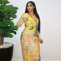 Robe longue moulante Solar Symphony Saffron Blotted Amber Shade à col rond et manches fuselées