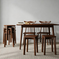 Tabouret empilable en bois massif avec coussin moelleux, banc de salle à manger peu encombrant pour la maison