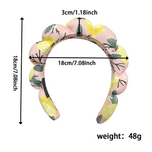 Diadema de alta calidad con estampado de nubes y frutas dulces (cereza, fresa) para mujer, accesorio para el cabello ideal para lavarse la cara. - Product Image 3