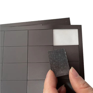 Ruban magnétique Flexible à pois, feuilles aimantées découpées avec adhésif arrière pour réfrigérateur, ruban magnétique pour l'artisanat - Product Image 1