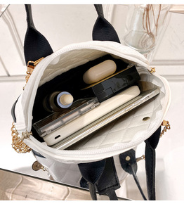 Borsa a <span class=keywords><strong>Tracolla</strong></span> Portatile da <span class=keywords><strong>Donna</strong></span> in PU con Logo Personalizzato, Borse a Spalla con Catena e Etichetta Privata - Product Image 3