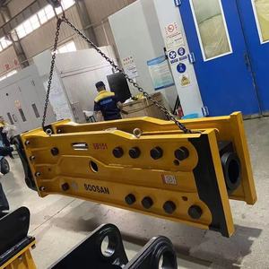 Martillo Hidráulico SOOSAN Sb 151 TOP Nuevo Motor de Primera Calidad para Excavadoras Pesadas de 40-55 Toneladas, Uso en Demolición, 1 Año de Garantía - Product Image 4